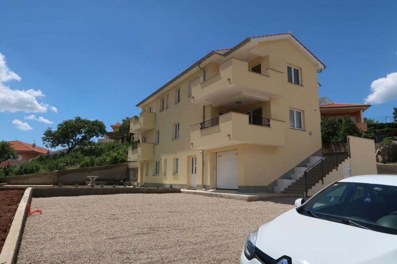 Apartmani Marin Vrbnik Kültér fotó